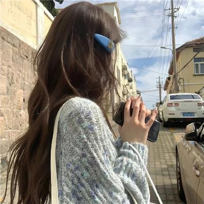 君是慕容卿似花